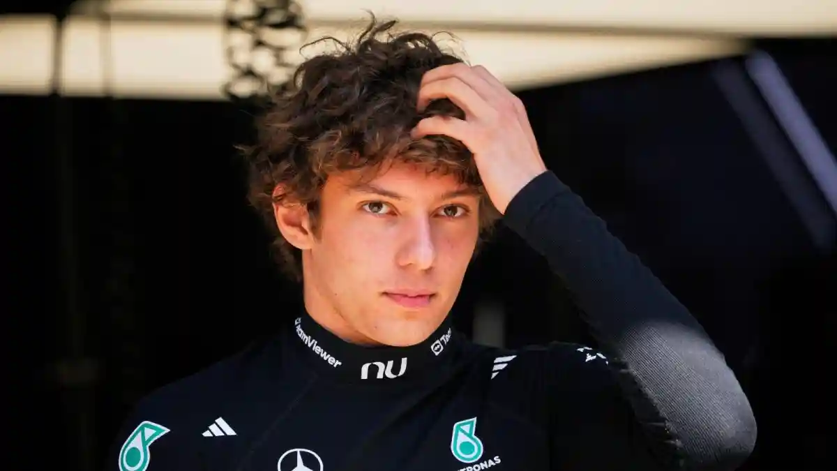 Kimi Anotnelli Scripts History At Chinese GP