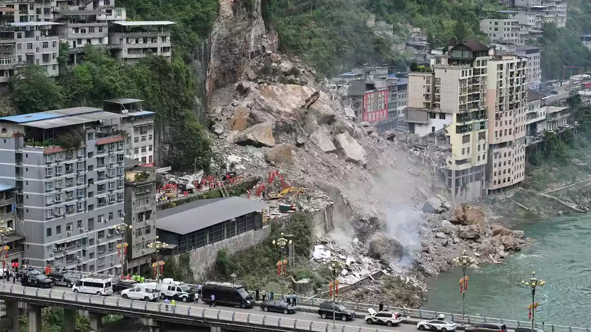 Landslide in China's Chongqing city kills 8