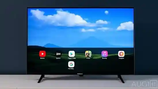 Over the course of a single buying session, it is easy to see how sharply the smart TV market has split into two tracks. On one side sit practical 40 and 43