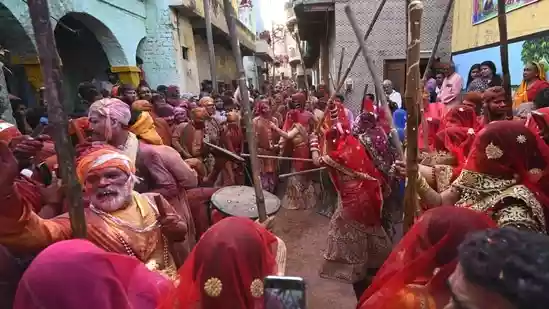 Lathmar Holi to Dhulandi