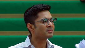 <h4>20 rebel TMC MPs get Lok Sabha notices on Abhishek Banerjee’s disqualification plea, seeks response within 7 days</h4><h4>The
