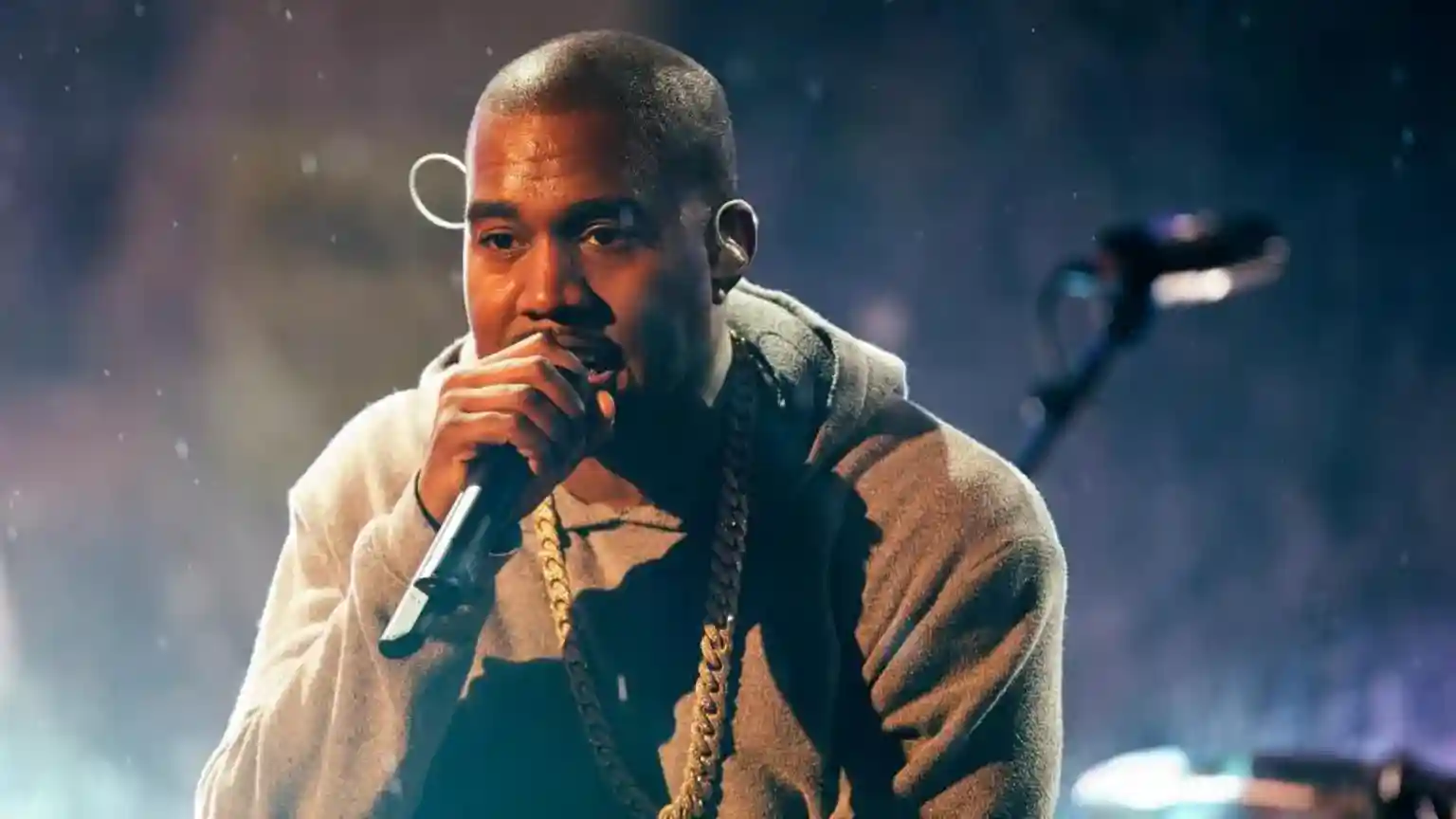 London's Wireless Festival cancelled after Kanye West blocked from entering UK