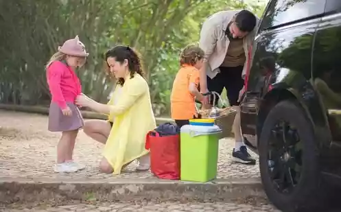 Long-distance flights, particularly when travelling with children, can be both exciting and challenging. Extended hours in a confined space, disrupted routines, and unfamiliar surroundings can quickly turn a dream vacation into a stressful experience if families are unprepared. Being organised and carrying the right essentials ensures comfort, safety and a smoother journey for both parents and children. Thoughtful planning helps manage hunger, fatigue, boredom and minor emergencies, while also keeping important items accessible throughout the flight.Long-distance flights, particularly when travelling with children, can be both exciting and challenging. Extended hours in a confined space, disrupted routines, and unfamiliar surroundings can quickly turn a dream vacation into a stressful experience if families are unprepared. Being organised and carrying the right essentials ensures comfort, safety and a smoother journey for both parents and children. Thoughtful planning helps manage hunger, fatigue, boredom and minor emergencies, while also keeping important items accessible throughout the flight.