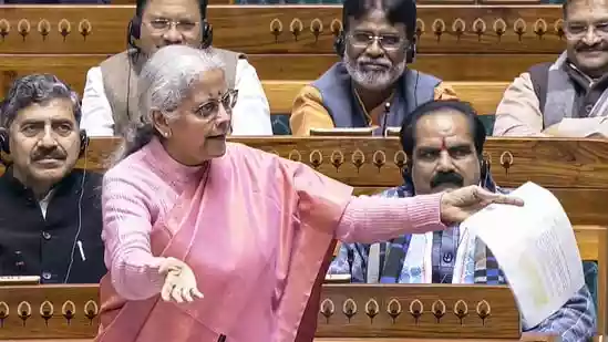 LS passes Bill to increase FDI to 100% in insurance