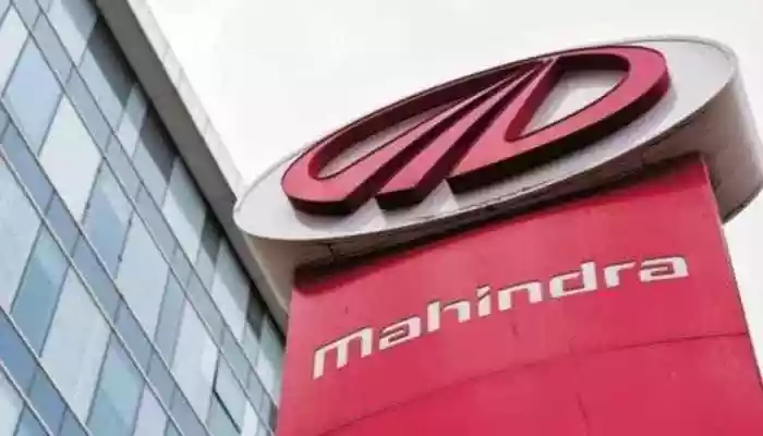 Indian automobile manufacturer Mahindra & Mahindra Ltd. on Sunday said the company's overall auto sales, including exports, stood at 1,04