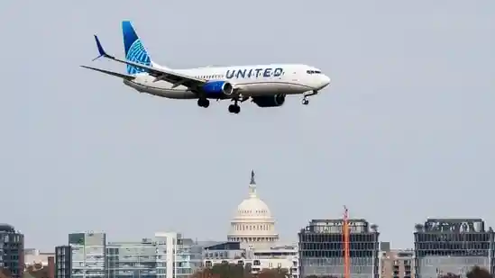 Major air traffic control staffing shortages snarled thousands of flights on Saturday as the government shutdown caused mounting travel woes and raised alarm