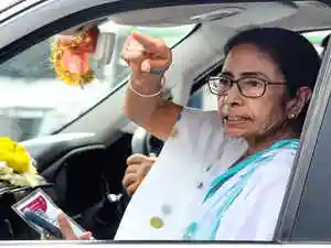 Former Chief Minister Mamata Banerjee appeared at the Calcutta High Court to make submissions regarding post-poll violence. Senior advocate Kalyan Banerjee