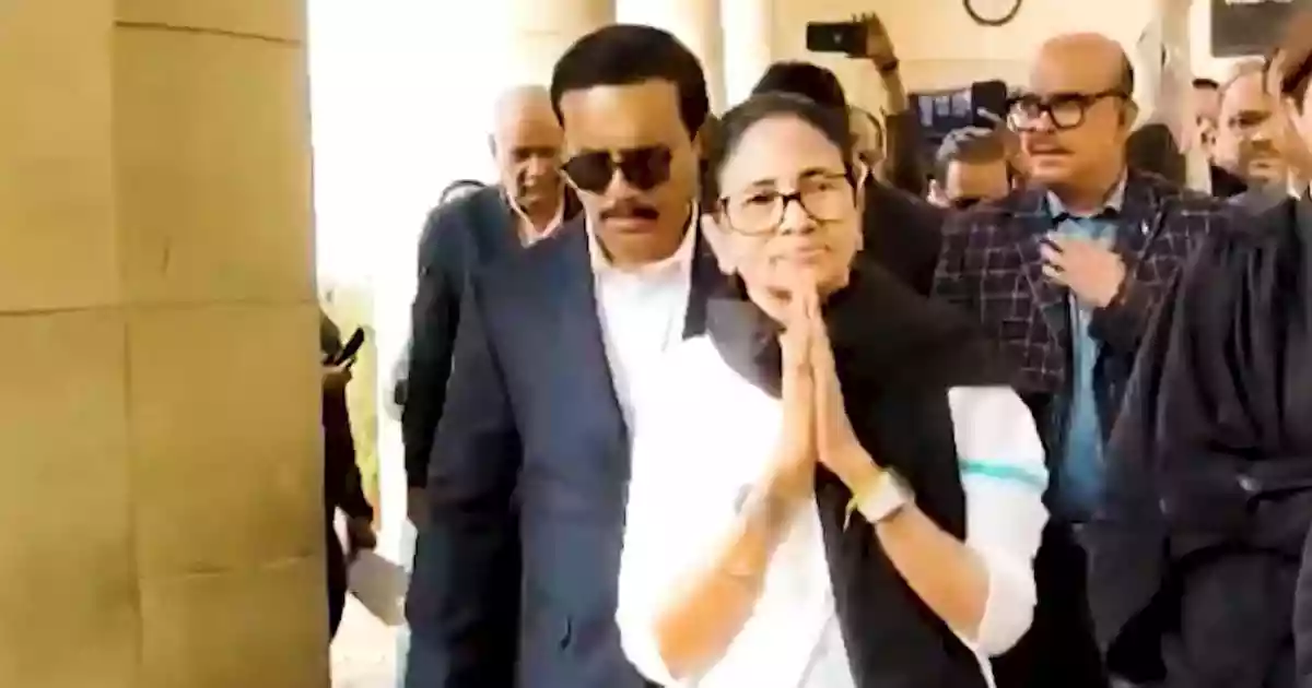 <strong>Appearing before the Supreme Court, West Bengal Chief Minister Mamata Banerjee alleged that her state was being targeted through the special