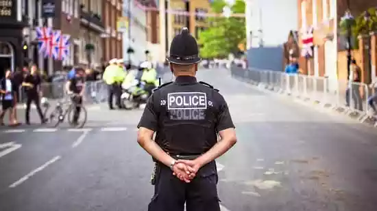 Man arrested after two people stabbed in North London area