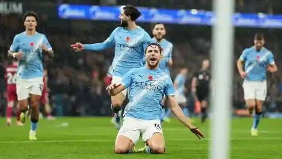 Man City outclass Liverpool to cut Arsenal's lead