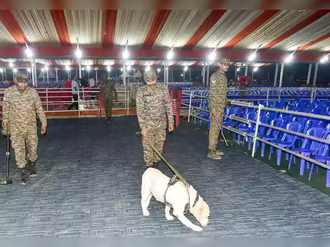 A man was apprehended at the new Assam government's swearing-in ceremony. Live bullets were found during security checks at the venue