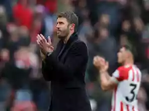 Manchester United hands Michael Carrick 2-year contract as head coach