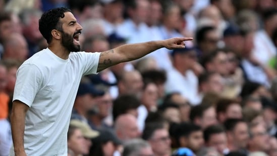 Manchester United remain winless in the ongoing 2025-26 Premier League season, as they fell to a draw in their second fixture, against Fulham. Having lost to Arsenal in their opener, United were hoping to bounce back to winning ways, but a hapless performance saw them settle for a 1-1 draw.