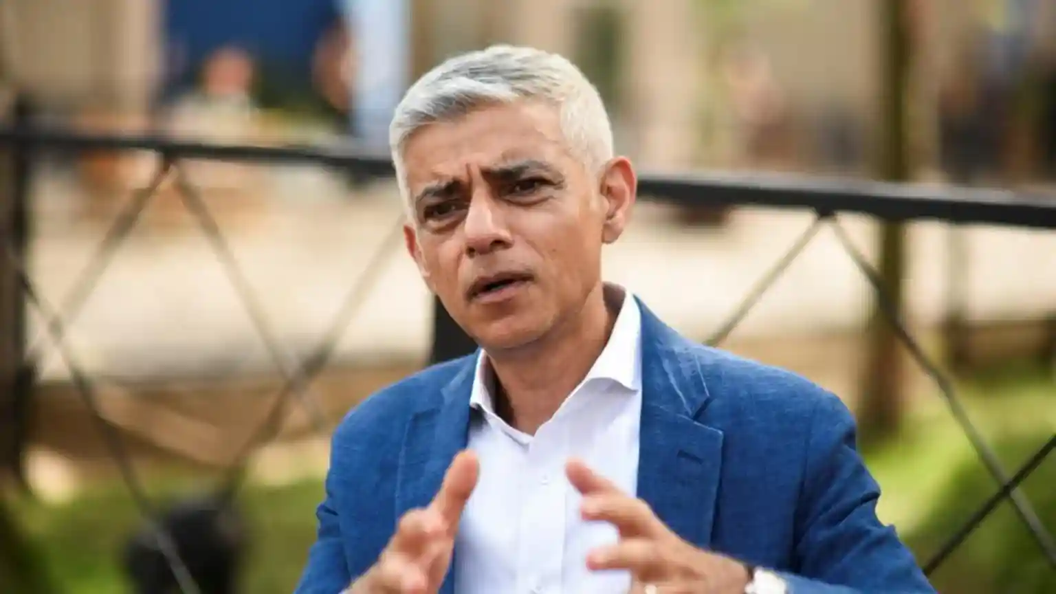 Mayor Sadiq Khan invites embattled AI firm Anthropic to expand in London