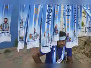 Messi mania grips Kolkata as thousands welcome Argentine icon