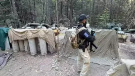 The Mexican government says two </b>US agents who died last weekend in a car crash had not been authorised to operate in the country. The officials