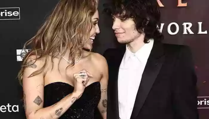 Miley Cyrus Engaged To musician Maxx Morando After 4 Years Of Dating