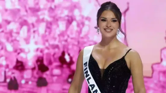 Finland's delegate to last month's Miss Universe pageant held in Thailand has sparked a racism firestorm over a viral photo that showed her pulling the corners