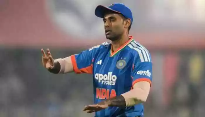 Amir dismissed the notion that he was obligated to predict an Indian victory simply because of their stature. Former Pakistan fast bowler Mohammad Amir has