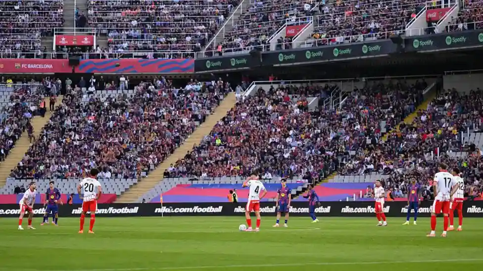 More players stand still as La Liga protests continue