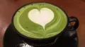 As more people want healthier morning habits, the moringa latte is becoming a popular and easy drink to make at home. With its bright green color and earthy