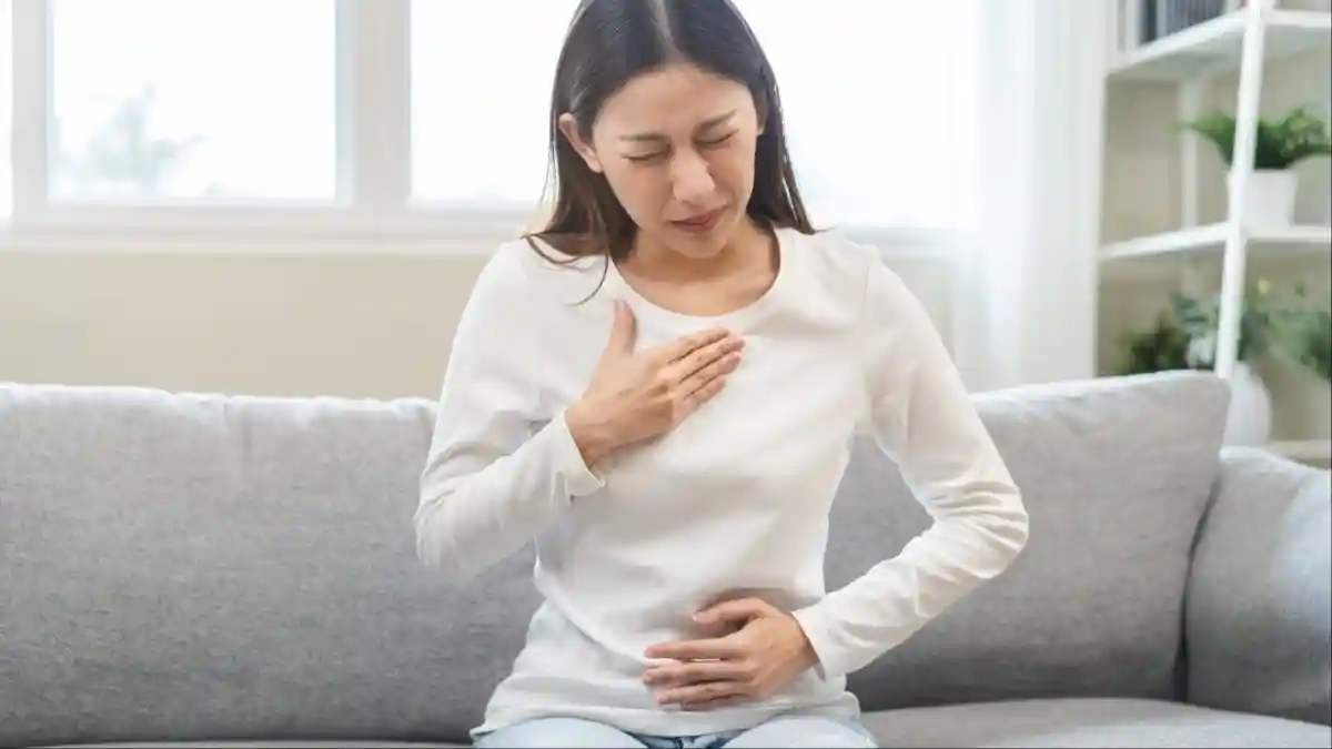 Most of us brush off acidity, bloating, or the occasional stomach upset as harmless side effects of a hectic lifestyle. But the digestive system is one of the body's most reliable messengers. It often signals trouble long before a disease becomes serious. Ignoring these subtle signs could mean missing early warnings of conditions like inflammatory bowel disease (IBD), liver dysfunction, or even pancreatic disorders.Most of us brush off acidity, bloating, or the occasional stomach upset as harmless side effects of a hectic lifestyle. But the digestive system is one of the body's most reliable messengers. It often signals trouble long before a disease becomes serious. Ignoring these subtle signs could mean missing early warnings of conditions like inflammatory bowel disease (IBD), liver dysfunction, or even pancreatic disorders.“Digestive complaints are among the most common reasons for medical consultations in India. People tend to self-medicate for bloating or acidity, but some of these ‘routine' symptoms may actually be indicators of deeper issues,