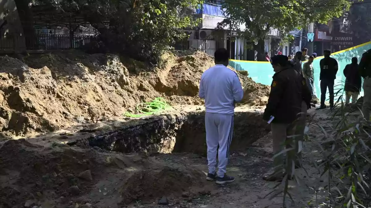 Motorcyclist dies after falling into pit on under-construction road in west Delhi