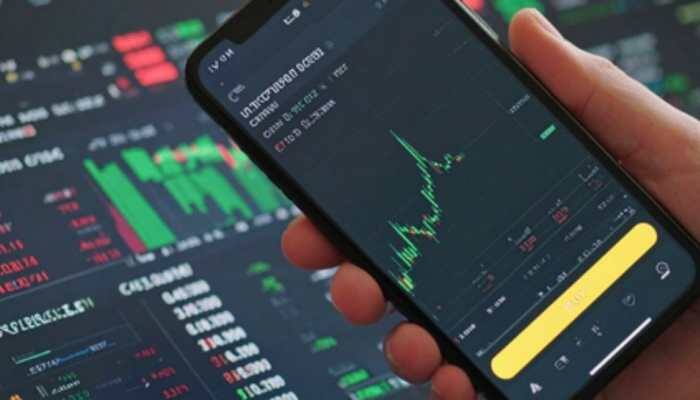 MSCI India has declined 10 per cent over the past 12 months, while MSCI EM has increased by 18 per cent. G-sec yields increased significantly from June to August, with the 10-year rising from 6.19 per cent to 6.57 per cent. <strong>New Delhi: </strong>A new report has maintained a neutral stance on the Indian equities, citing GST rationalisation boosting consumption and dollar weakness supporting emerging market (EM) equities and commodities. SBI Mutual Fund held a ‘neutral to cautious' stance regarding debt, attributing this to slowing tax revenues and shift in institutional allocations. In the fixed income universe, the fund house anticipates volatile yields and preferred short-tenor high-grade bonds.