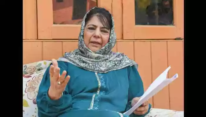 Mufti Urges J-K MLAs To Back Daily Wagers’ Bill