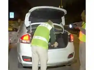 Delhi Police is enhancing security for Republic Day 2026. Advanced technology, including AI-enabled smart glasses and facial recognition systems