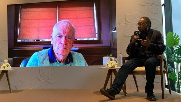 Mumbai: Applause Entertainment has acquired exclusive screen rights to six novels by bestselling British author Jeffrey Archer, marking its entry into adapting global fiction for Indian and international audiences. The six novels are The Clifton Chronicles, Fourth Estate, First Among Equals, The Eleventh Commandment, Sons of Fortune, and Heads You Win.