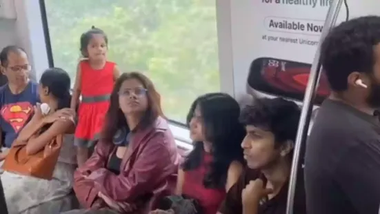 It was an ordinary evening for Mumbai Metro passengers, until an unexpected announcement turned a routine ride into a moment of laughter and confusion