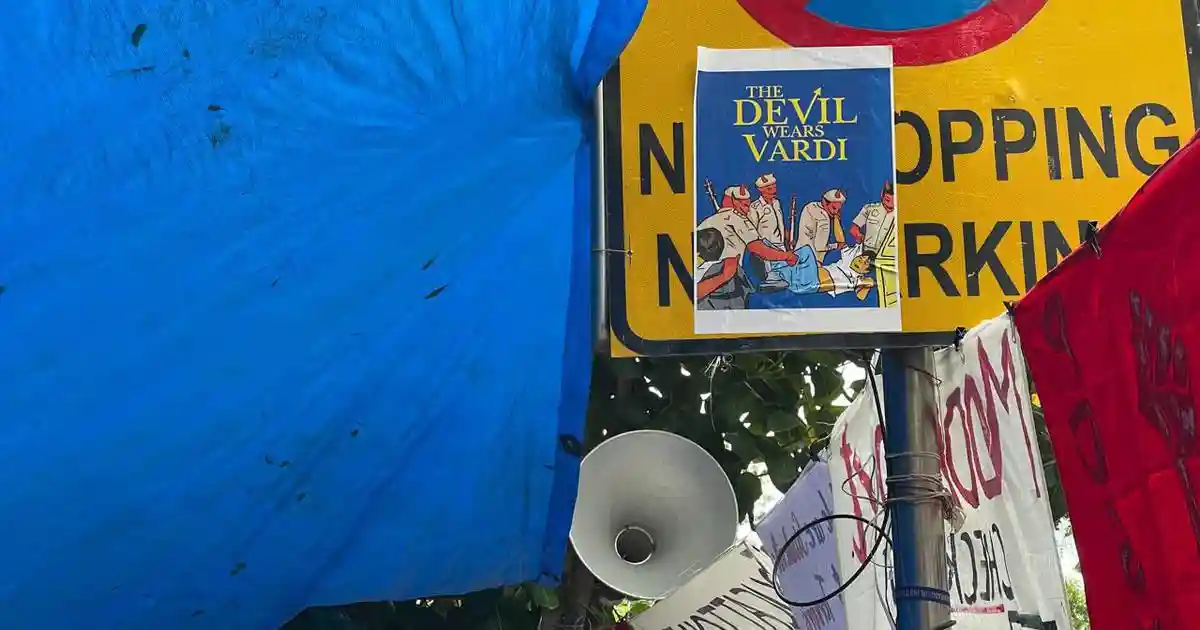 Mumbai Police driver removed after video of him allegedly threatening to plant drugs on protesters