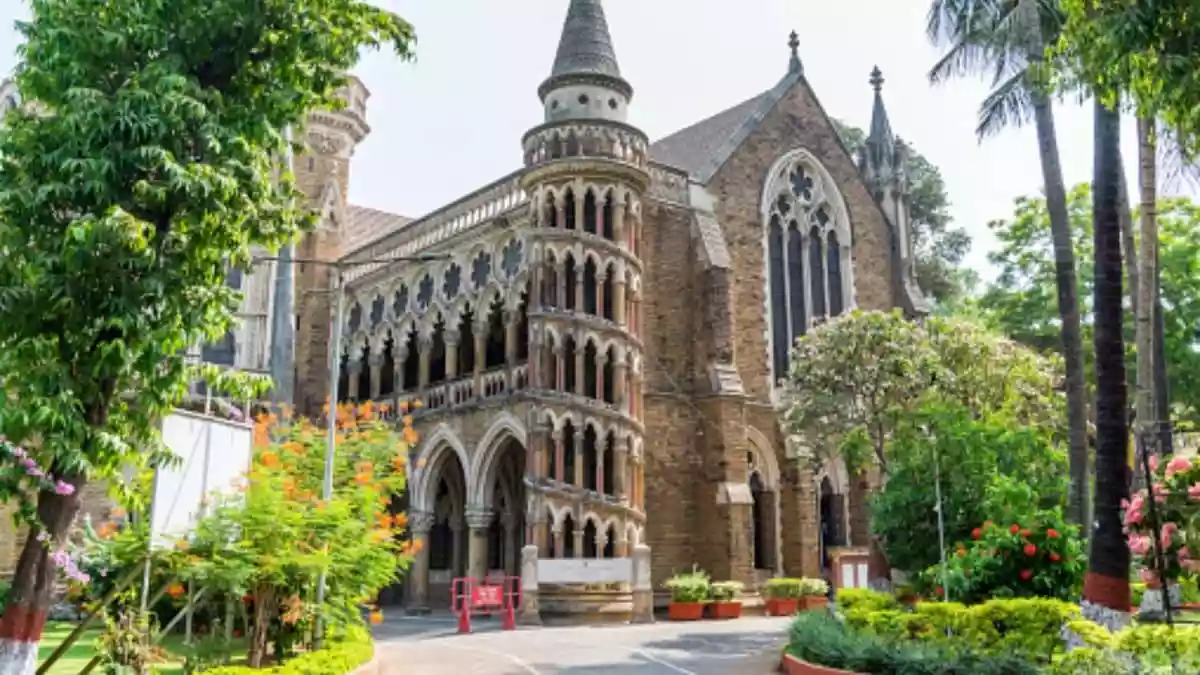 The University of Mumbai (MU) has announced the start of undergraduate admissions for the 2026-27 academic session. Eligible candidates can apply for MU UG