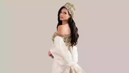 When Nadeen Ayoub walked onto the Miss Universe stage, she was not just wearing a national costume, but was rather carrying a history. The ivory gown