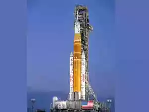 NASA’s Artemis II rocket reaches launch pad as space agency prepares first crewed mission around the moon since 1972