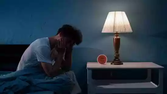 Neurologist and cardiologist reveal how lack of sleep hurts your brain and heart