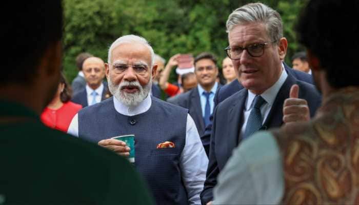 New Delhi: In a symbolic and heartwarming gesture, Prime Minister Narendra Modi and his British counterpart Keir Starmer celebrated the signing of the much-anticipated India-UK Free Trade Agreement by sharing a cup of freshly brewed masala chai at Chequers, the UK Prime Minister's official countryside residence.