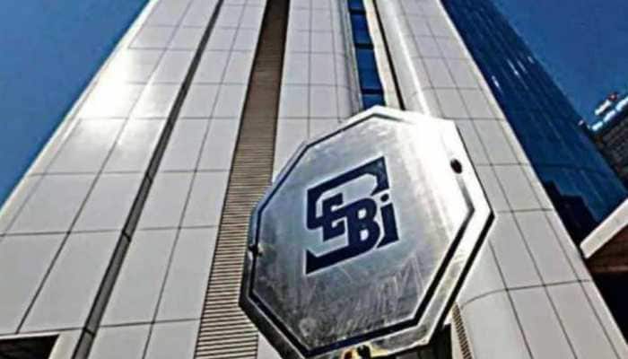 New Delhi: Jane Street case: The Securities and Exchange Board of India (SEBI) has accused US-based trading giant Jane Street Group LLC of manipulating Nifty index options using a controversial expiry-day strategy known as “marking the close.” The regulator claims the firm leveraged deep pockets and powerful algorithms to distort settlement prices and extract massive gains — allegedly illegal under Indian market norms.