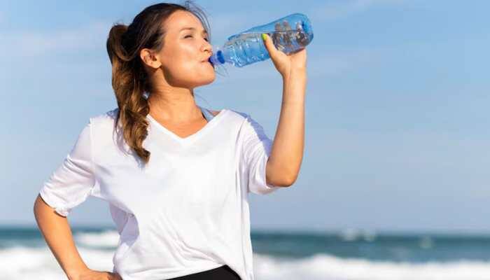 New Delhi: Looks like nothing we have today can escape the real vs fake test. After a slew of food items faced the heat over being fake, guess it's time to check the water we drink. Yes, when buying packaged water bottles, we must use caution and look for simple identification marks which can help us look for real ones instead of getting hands on a fake or used bottle.