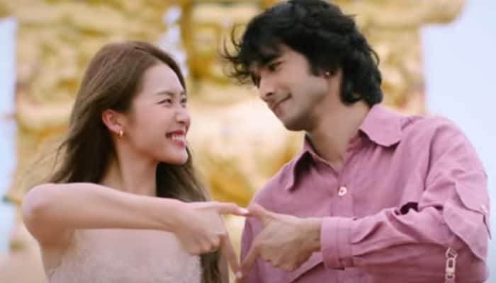 New Delhi: On the occasion of singer Armaan Malik's birthday, the makers of romantic saga Love In Vietnam unveils its magical melody with Bade Din Huye. The film stars Shantanu Maheshwari and Avneet Kaur in pivotal roles. This marks the first ever India -Vietnamese collaboration in Hindi Cinema it also stars the sensational beauty from South East Asia - Kha Ngan.