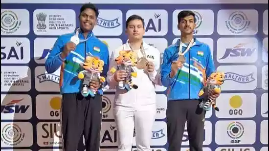 New Delhi: Suraj Sharma was only seven years old when he lost his father in the line of duty. His father, Yogendra Sharma was a Border Security Force personnel posted in the Akhnoor sector in Jammu and Kashmir. Life took a tough turn for the little boy and his family, but Suraj fought through all the struggles that came his way and is now one of India's most promising pistol shooters. On Monday, he won bronze in rapid fire pistol at the ISSF Junior World Cup at the Karni Singh Range, living up to the promise he made to himself to bring glory to his country on the sports field.