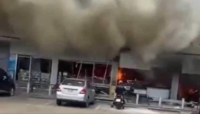 New Delhi: Tensions between Thailand and Cambodia have erupted into deadly clashes along a disputed border area near the ancient Ta Muen Thom temple. Both sides have accused each other of firing first, as fighting continues across at least six locations. The Thai military claims Cambodian troops initiated the violence, deploying drones and heavy weapons. Cambodia denies the accusations, blaming Thailand for the first assault.