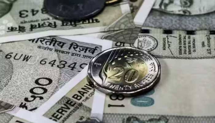 New Delhi: The Reserve Bank of India (RBI) has reported that banks gave out more loans this year. As of June 27, 2025, total bank loans (also called credit) reached about 222.7 billion dollars, which is 9.5 percent higher than the same time last year. In June 2024, total loans were around 203.4 billion dollars.