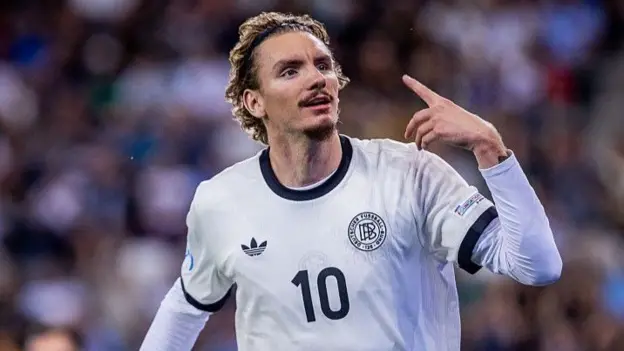 Newcastle United are closing in on the signing of Stuttgart striker Nick Woltemade in a move that could have a huge impact on Liverpool's pursuit of Alexander Isak.</b> The Germany international, 23, is understood to be en route to Tyneside after a deal was struck with the Bundesliga side.