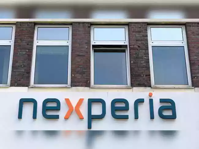 Nexperia's China unit resumes chip sales to domestic distributors