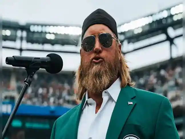 Nick Mangold made a heart-wrenching plea to his fans