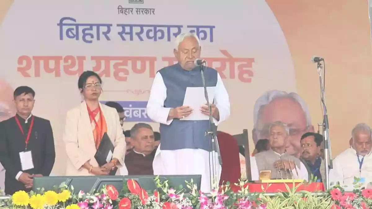 Nitish Kumar sworn in as Bihar CM