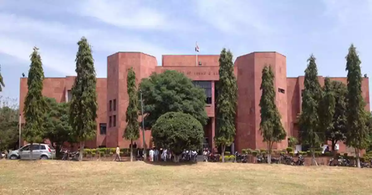 The Jammu and Kashmir and Ladakh High Court has quashed another preventive detention under the Public Safety Act, ruling that there was “no application of