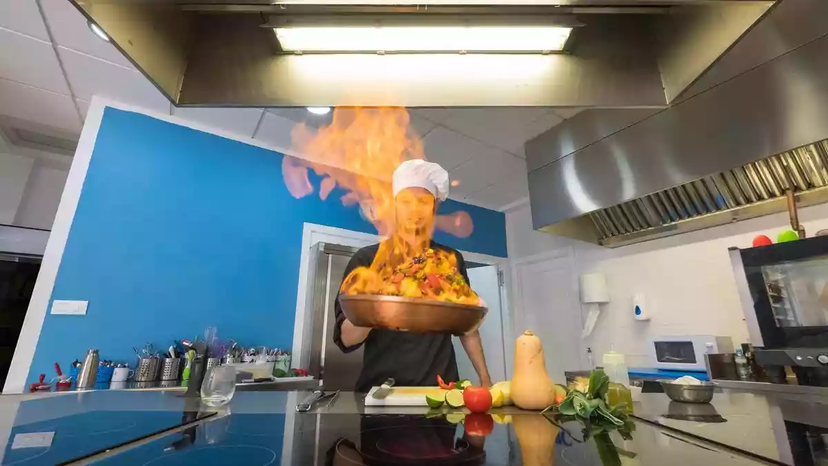 No-flame kitchens keep restaurants running